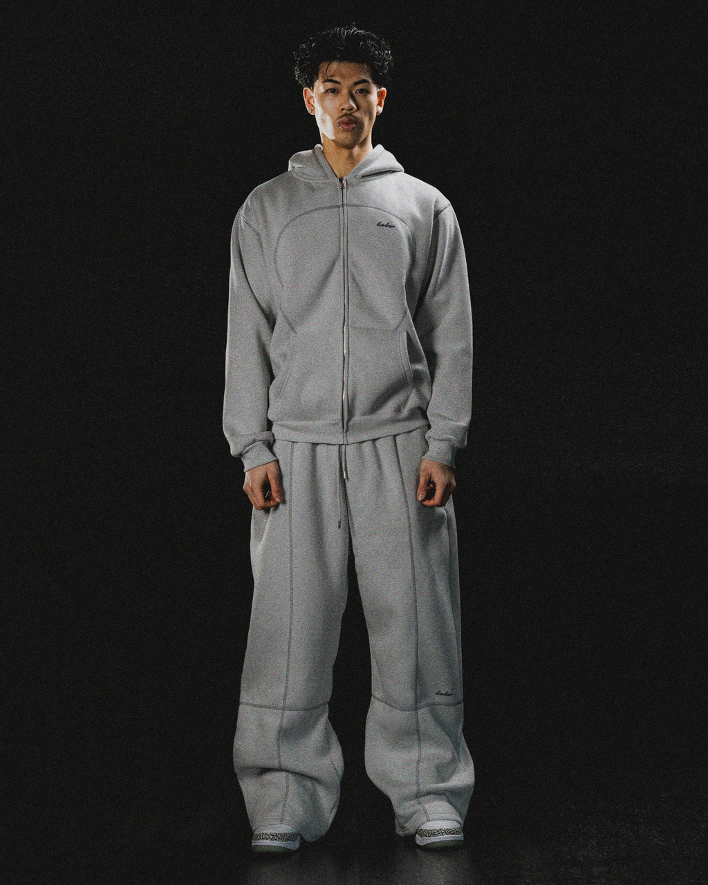 SEAMY ZIPHOODIE GREY