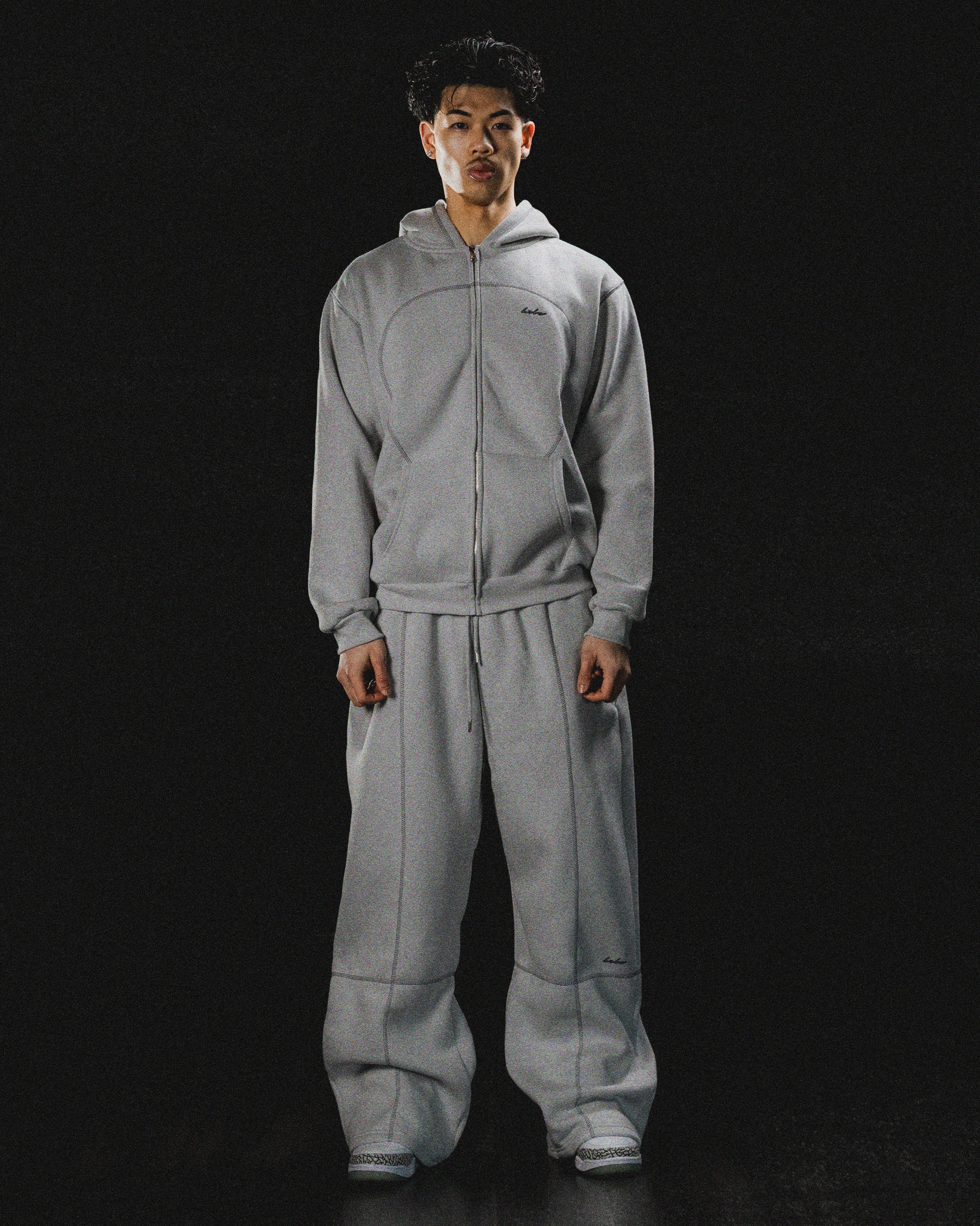 SEAMY ZIPHOODIE GREY