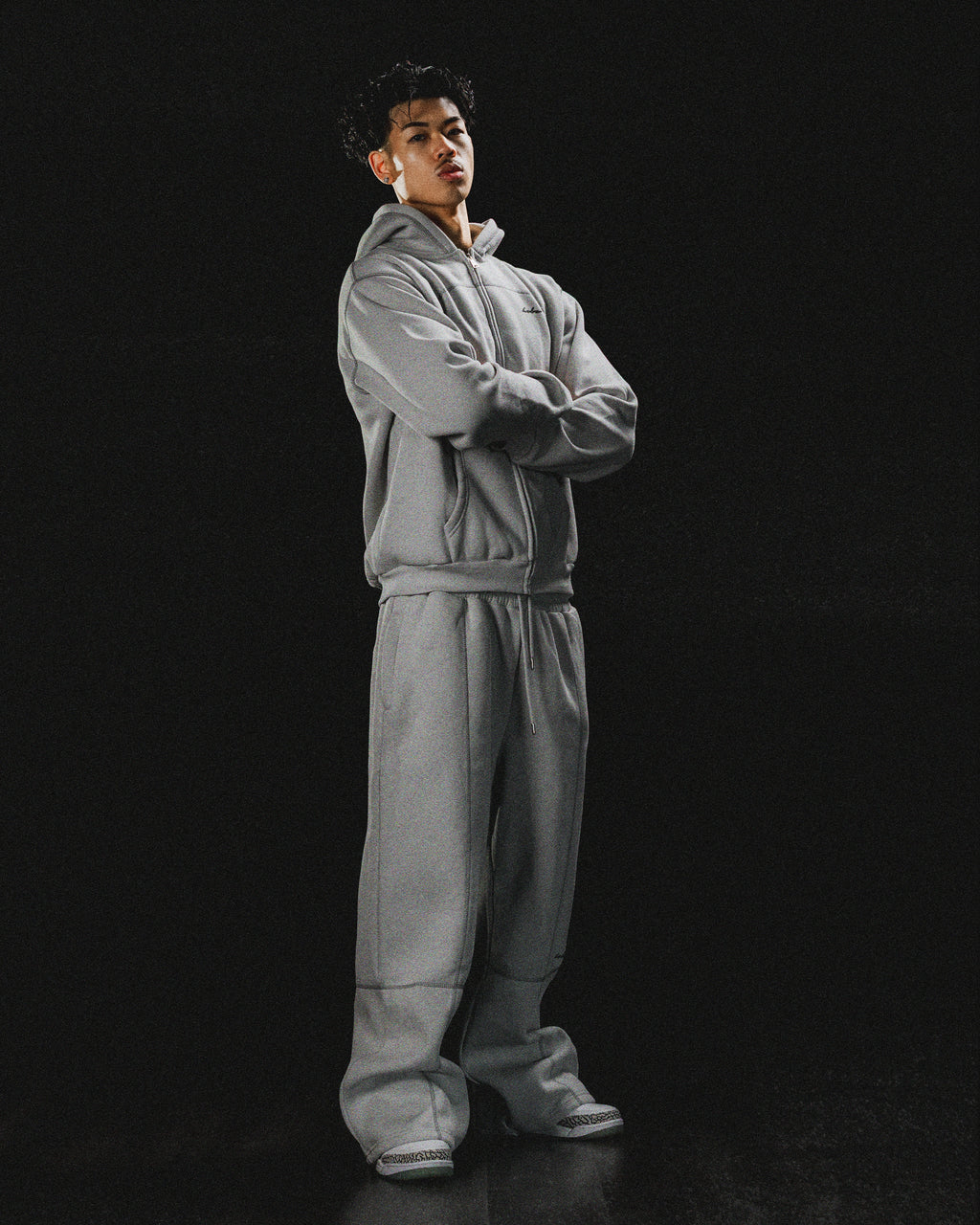 SEAMY ZIPHOODIE GREY