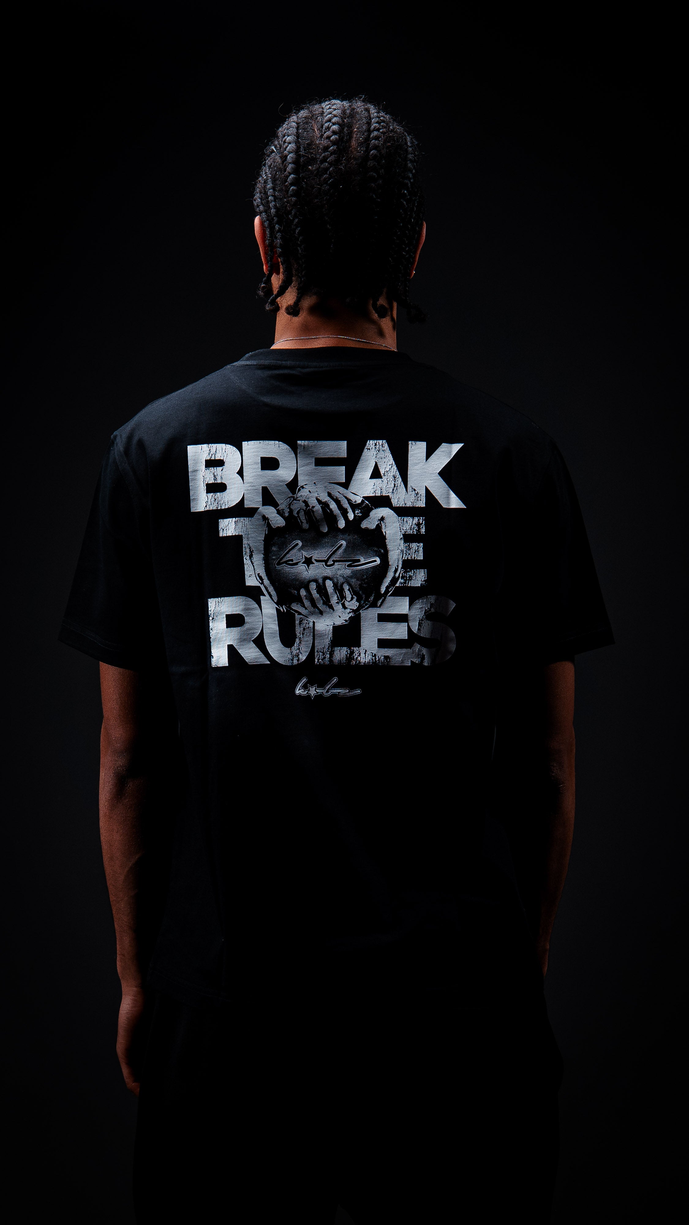 BREAKTHERULES TEE BLACK