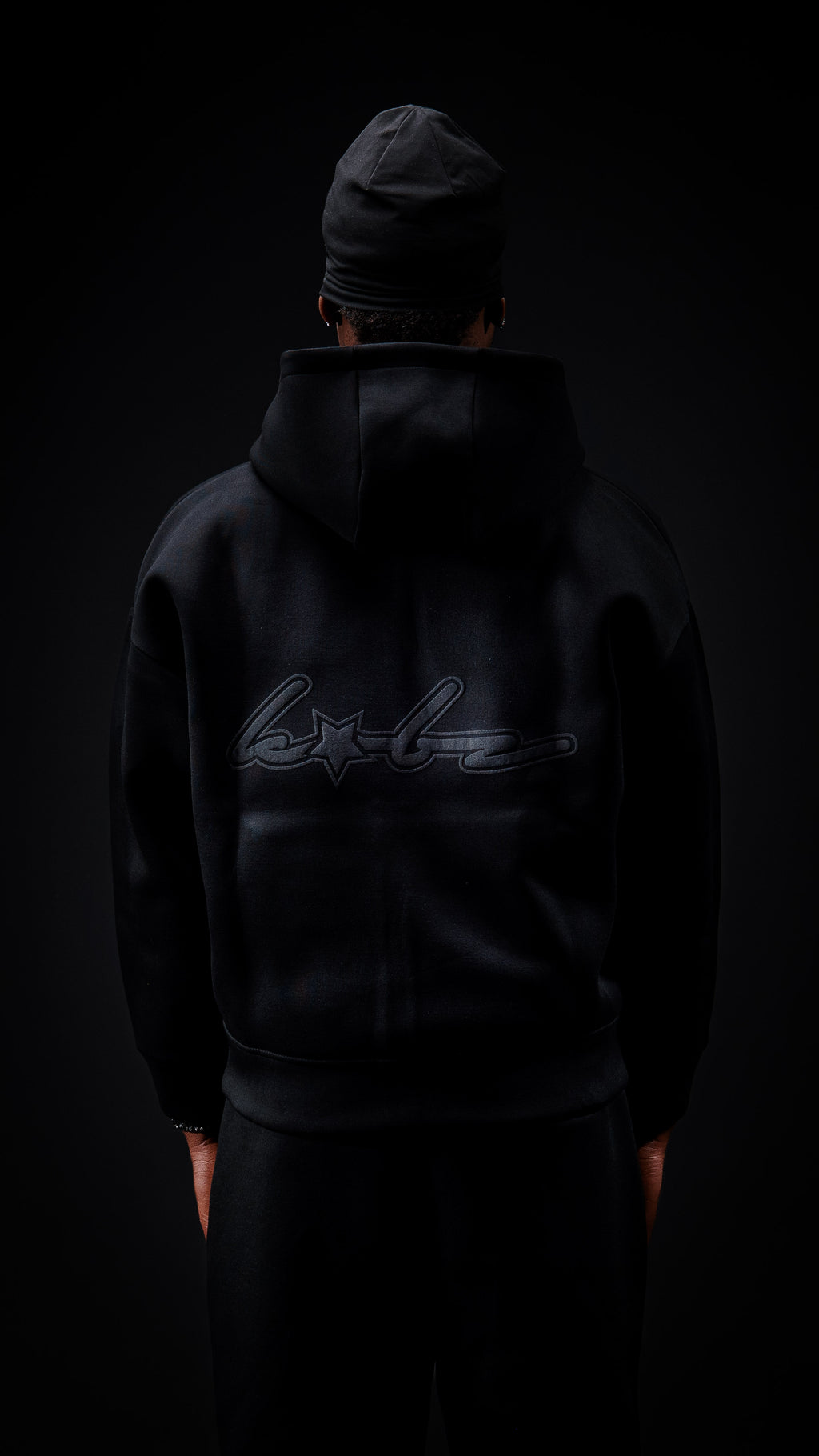 SIGNATURE ZIPHOODIE BLACK