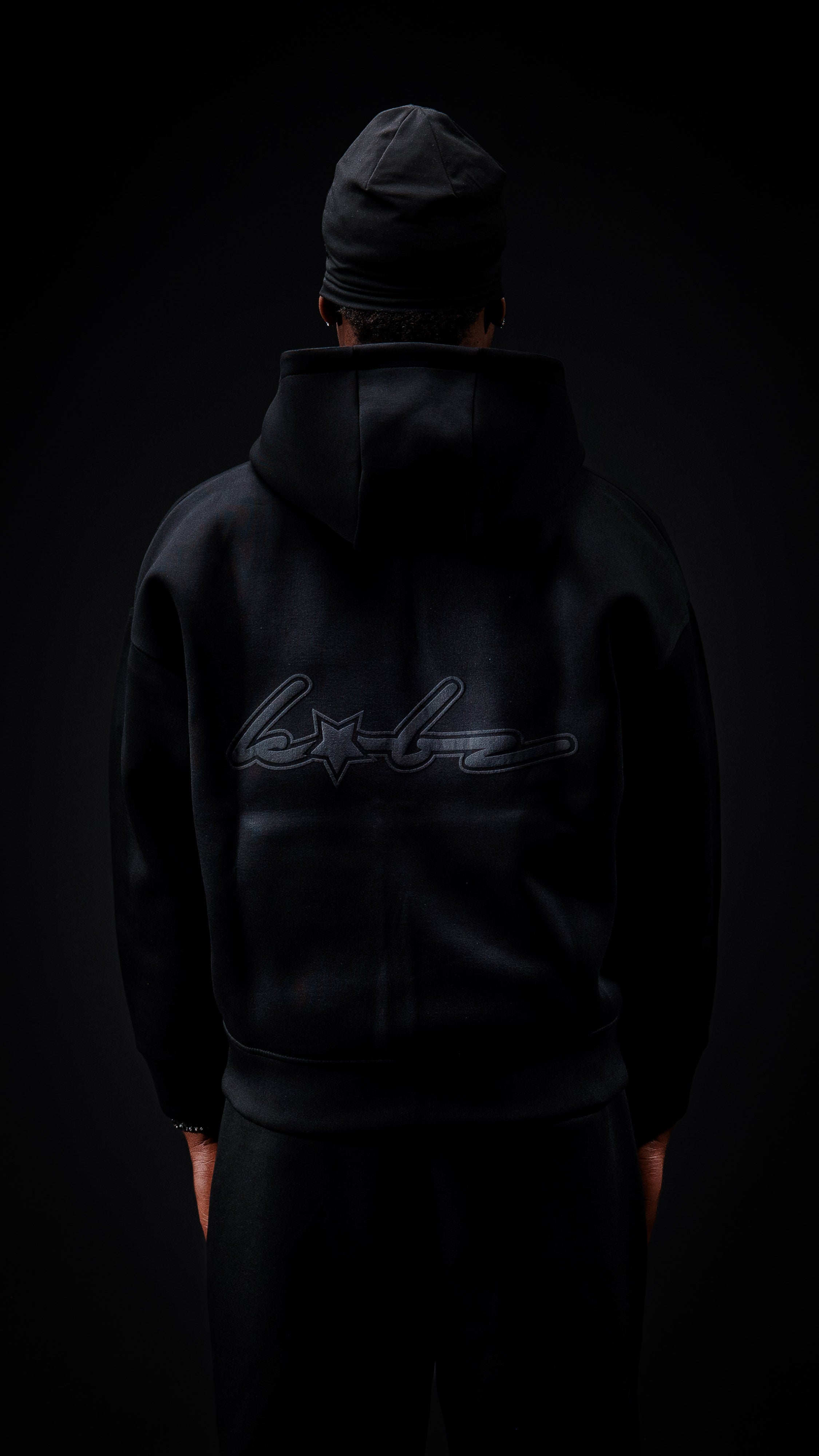 SIGNATURE ZIPHOODIE BLACK