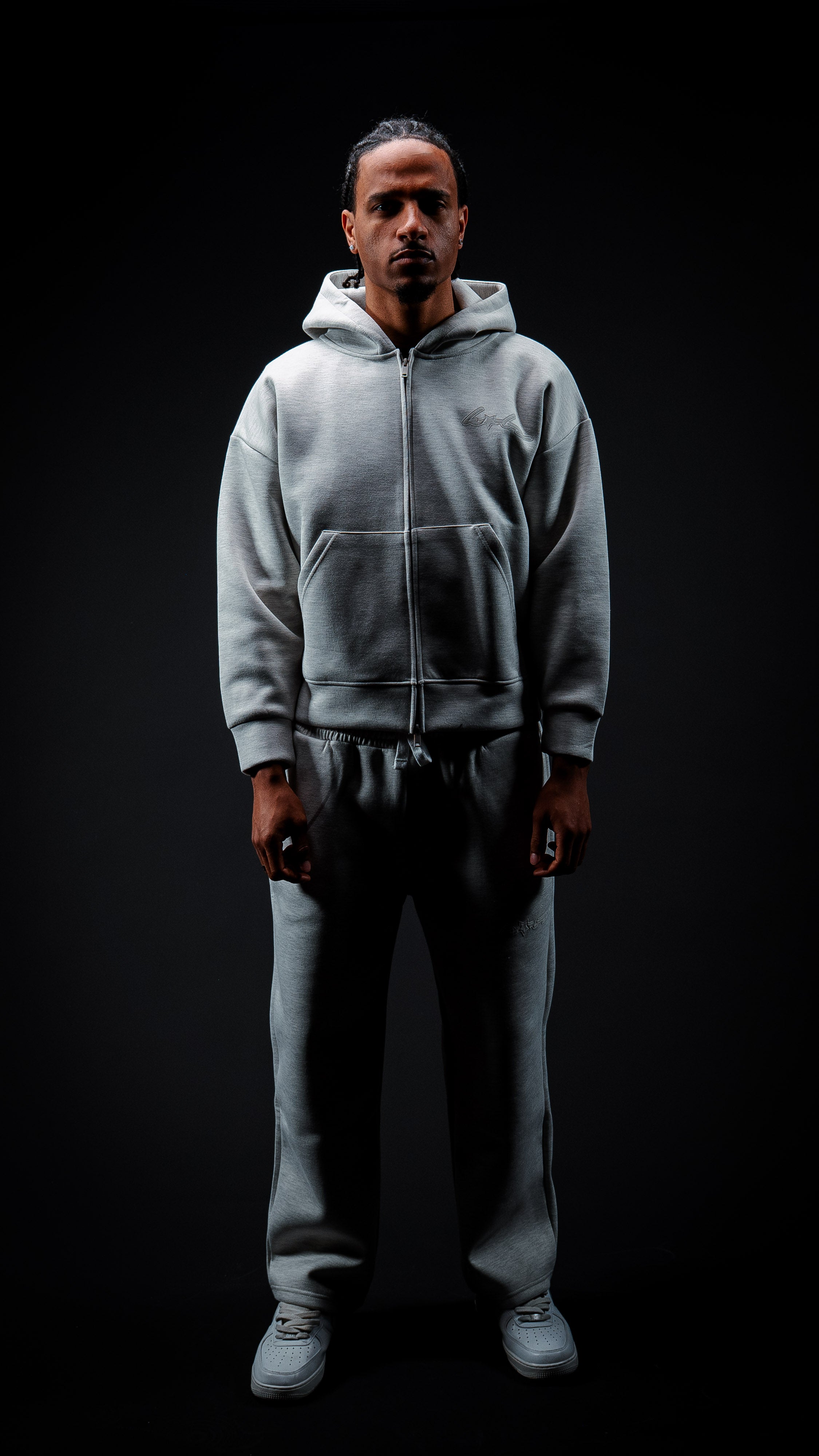 SIGNATURE JOGGER LIGHT GREY