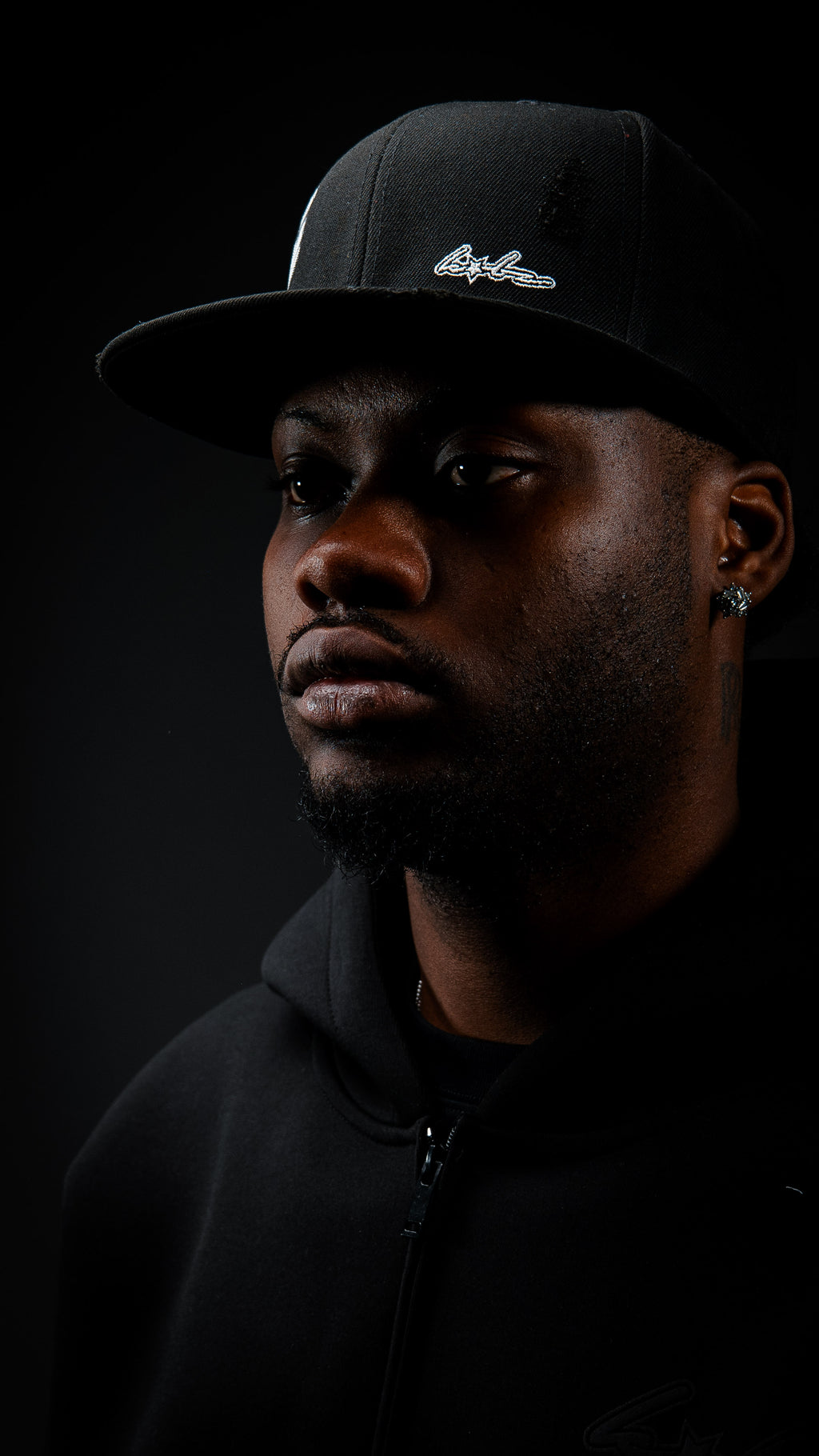 RULESBREAKER FITTED CAP BLACK