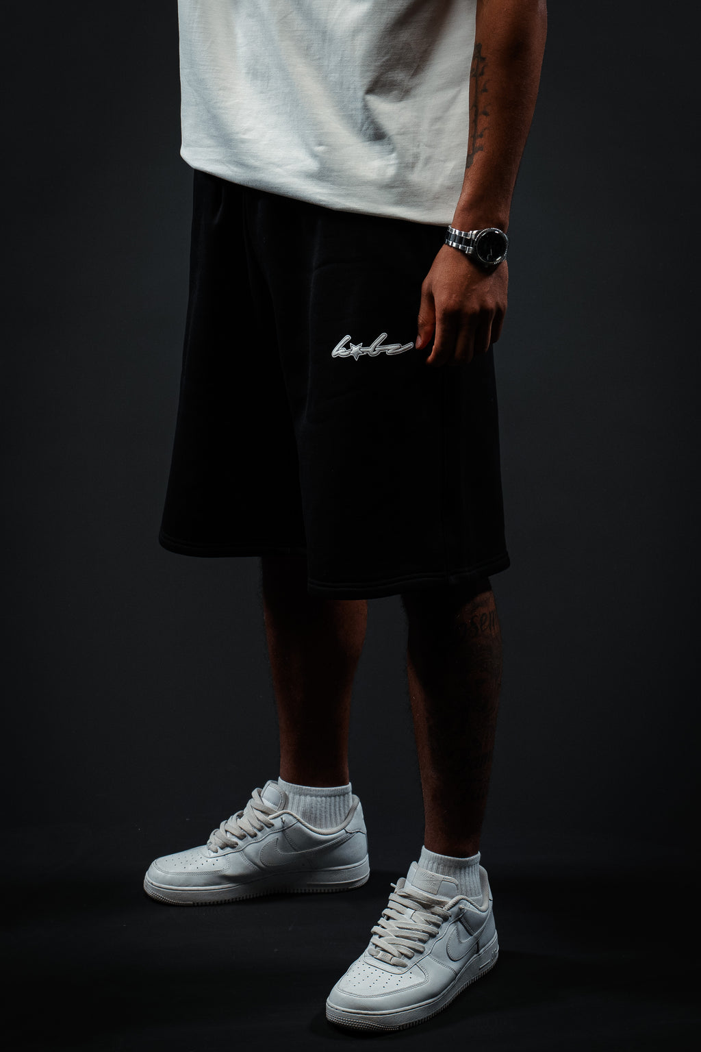KOBZ PUFF PRINT BLACK SHORT