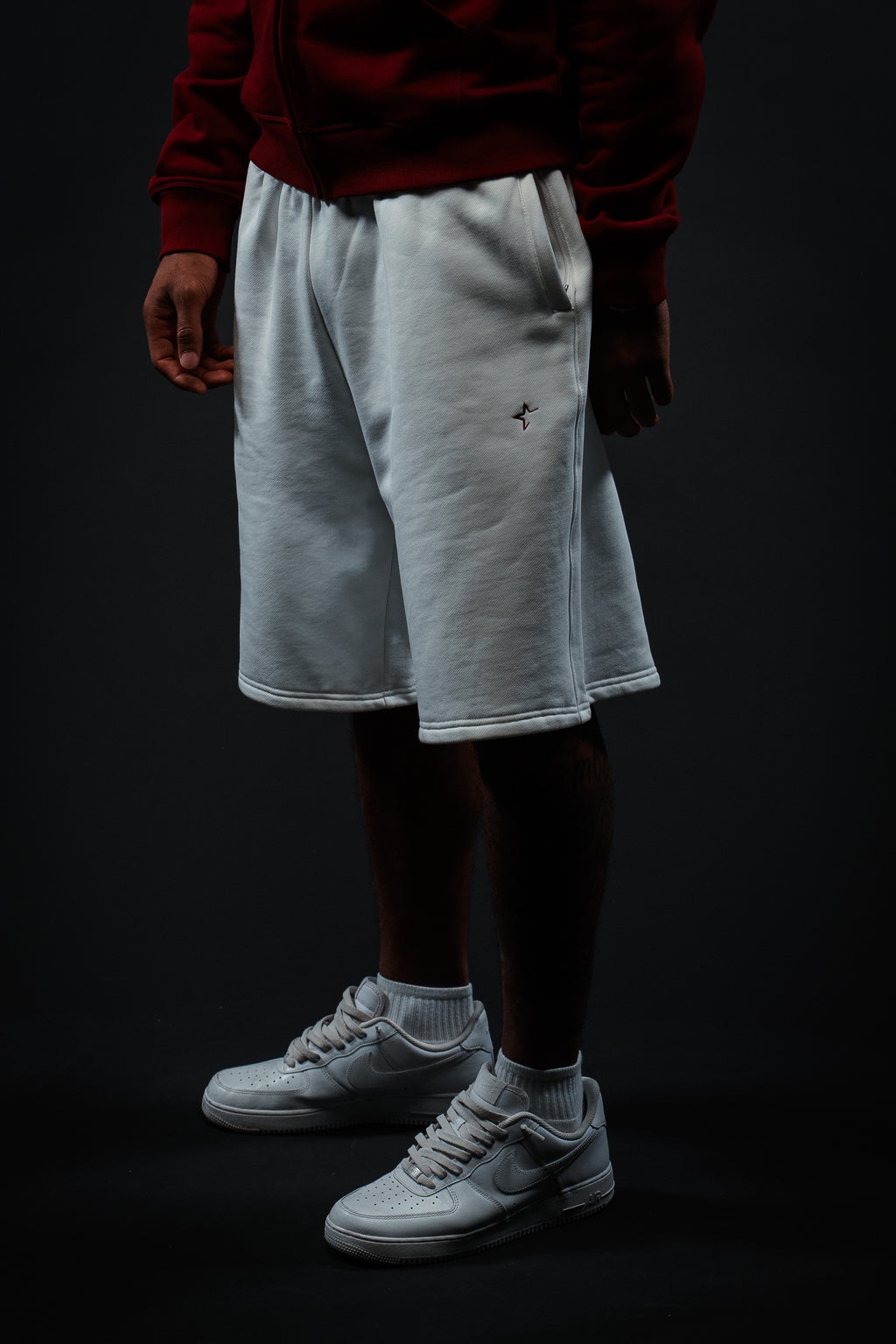 STAR 2 C WHITE SHORT