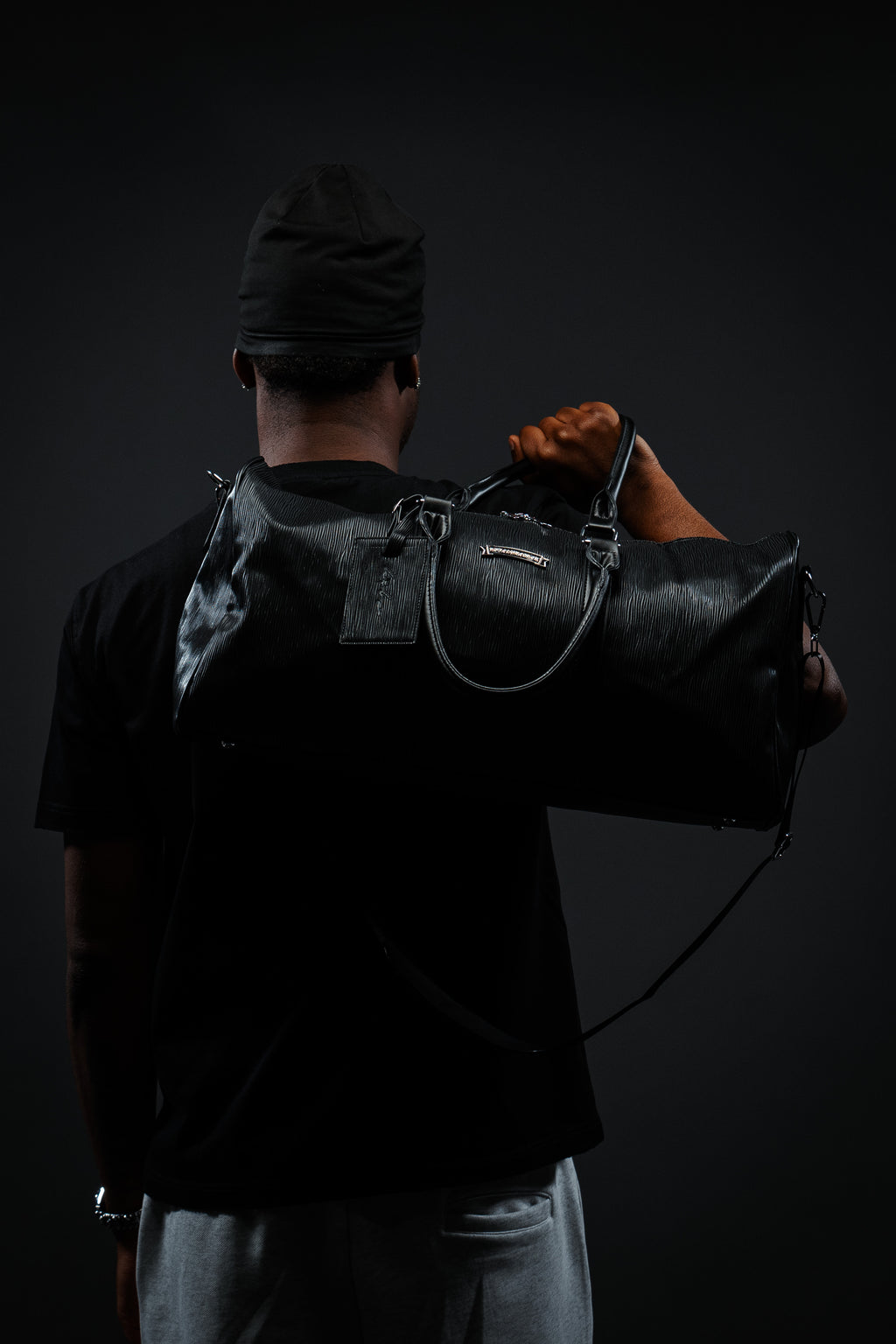 BRUSHED LEATHER TRAVEL BAG