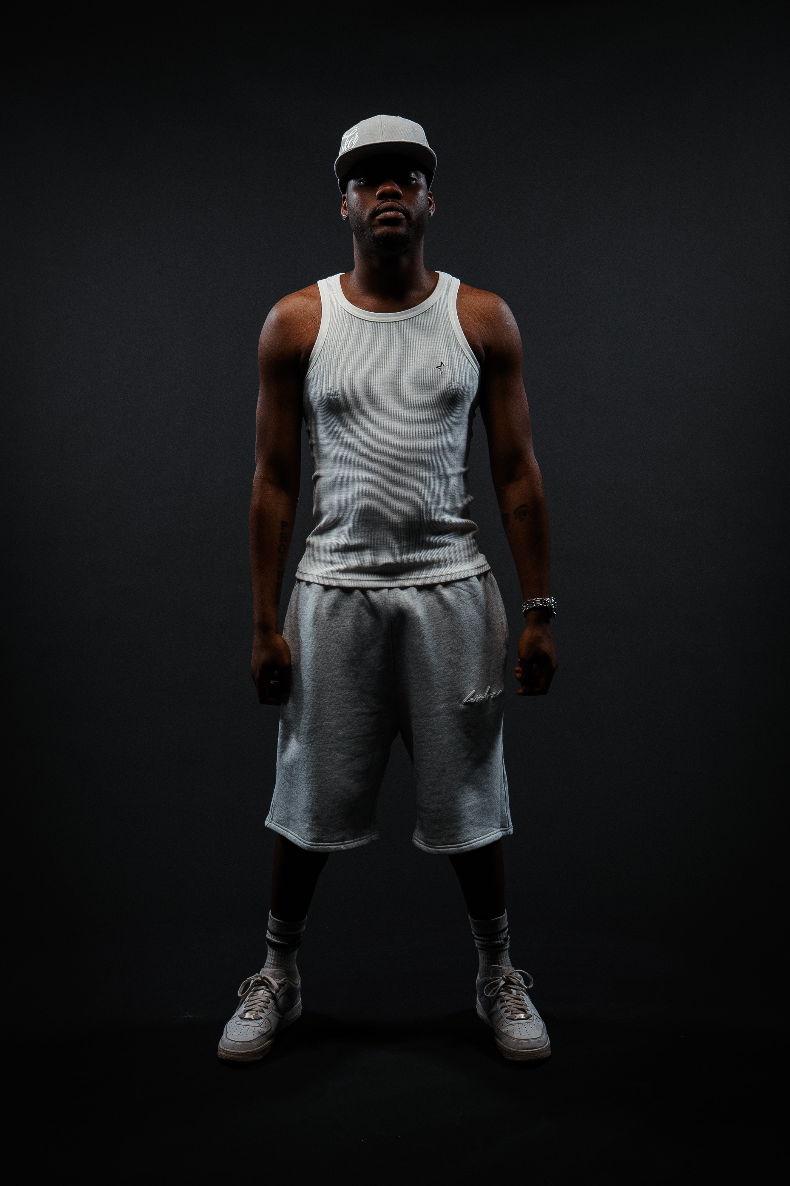 ESSENTIAL WHITE TANK TOP [3 PACK]